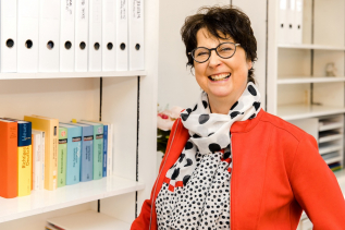 Bloggerin Karin Sprecher, selbstständige Texterin für KMU seit 2009 Bild von Bloggerin Karin Sprecher, selbstständige Texterin für KMU seit 2009